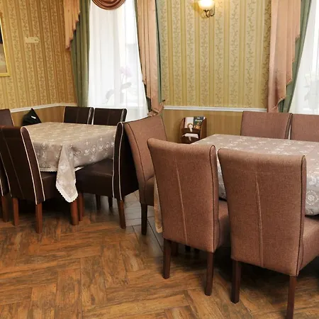 Irena 호텔 리비프